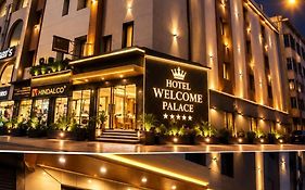 Hotel Welcome Palace Near Mcdonald